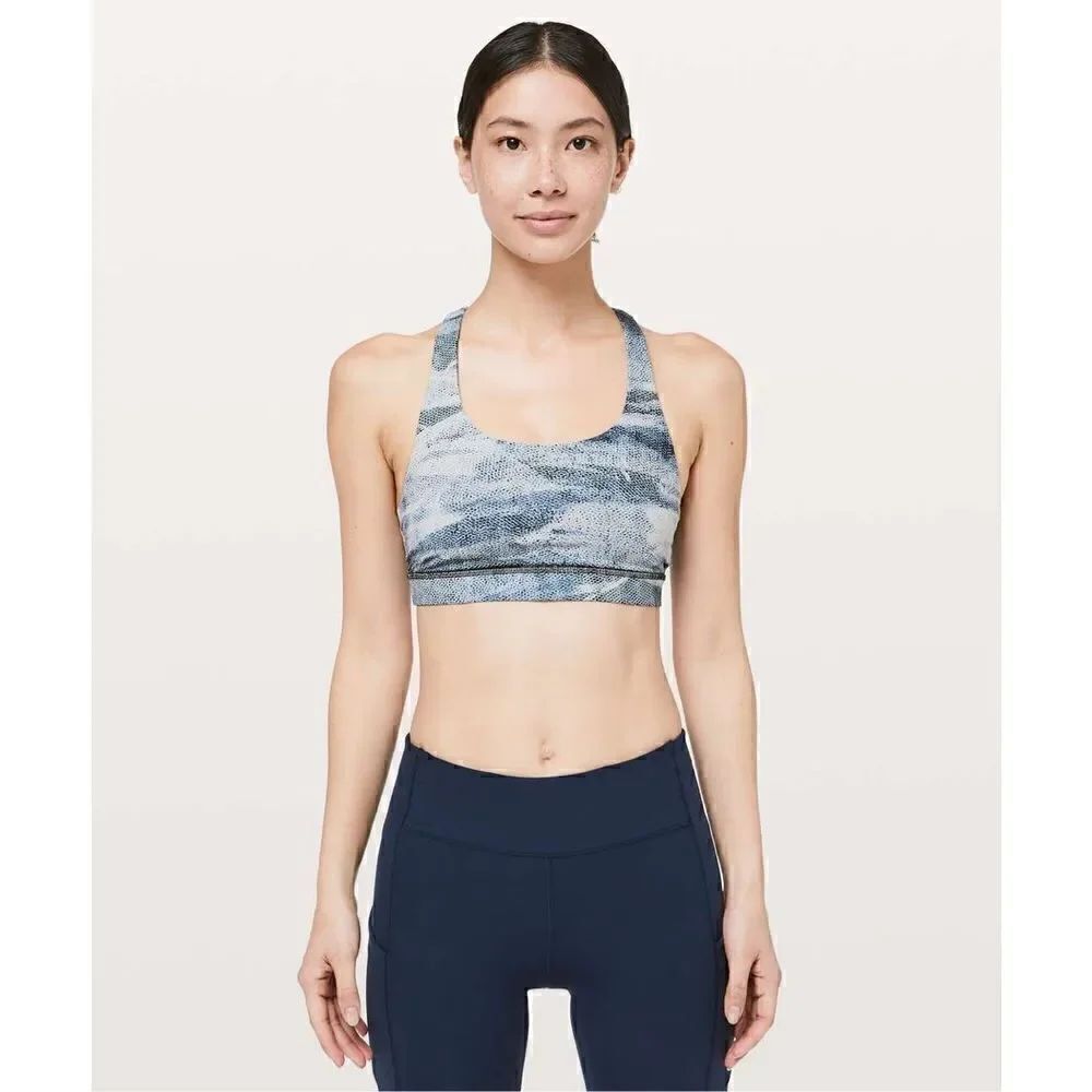 Womens Lululemon Invigorate Bra
